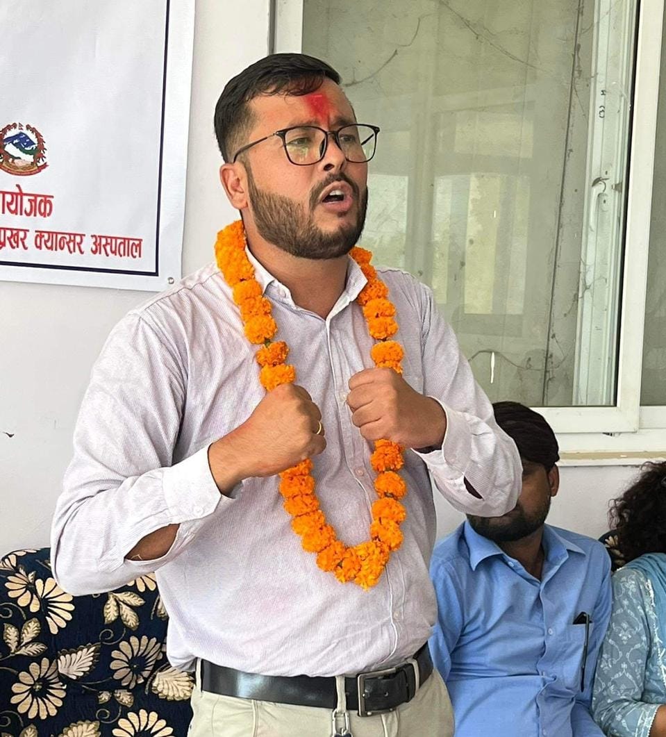 सुशिल कोइराला प्रखर क्यान्सर अस्पतालमा पदभार गर्दा को क्षण